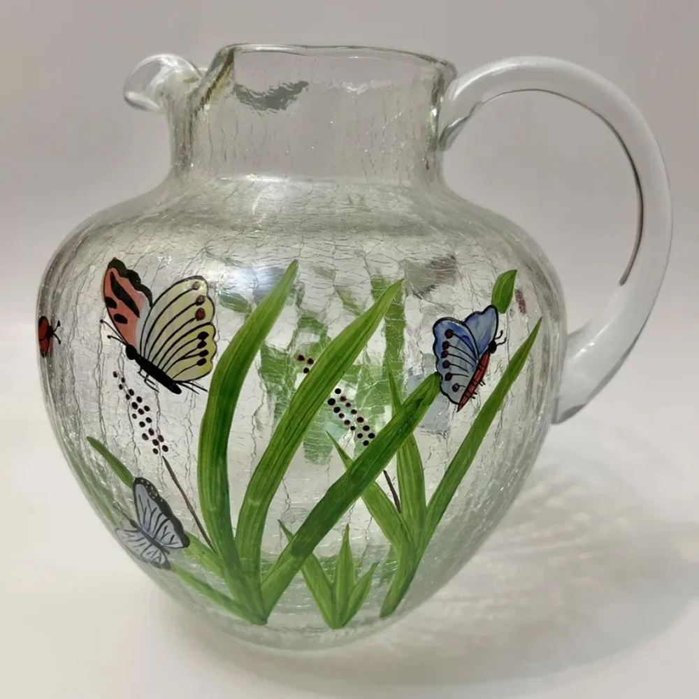 Pitcher - Picture 2 of 7